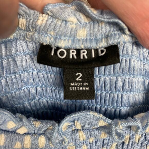 Torrid Blue Dot Smocked Bodice Crinkle Gauze Midi Dress Sz.2 - Picture 8 of 16